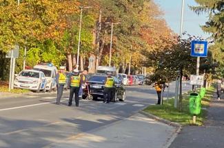 Ma újra át kellett élniük a szombathelyi Jókai utcába balesetet szenvedő lányoknak a gázolás borzalmát