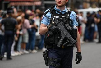 Lövöldözés volt a francia Poitiers-ben, öten súlyosan megsérültek