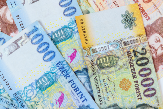 Sikkasztás miatt letartóztattak egy baranyai önkormányzati dolgozót