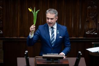 A lengyel kormányfőhelyettes azzal vádolja Zelenszkijt, hogy bele akarja rángatni országát a háborúba