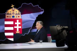 Trump hét mérföldes békecsizmájáról és békeköltségvetésről beszélt béke-Orbán