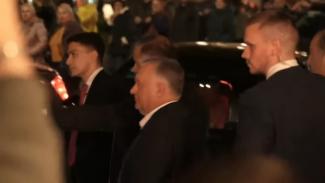 Kifütyülték Orbán Viktort; politikusok fényűző kastélyai; interjú Vitézy Dáviddal