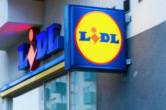 A Lidl tényleg meghökkentő lépéssel rukkolt elő, bevetette Dr. Günstiget