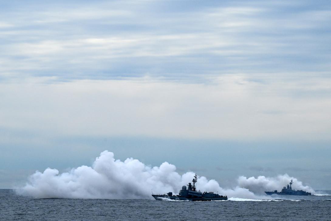 Az oroszok a Japán-tengeren teszteltek rakétákat